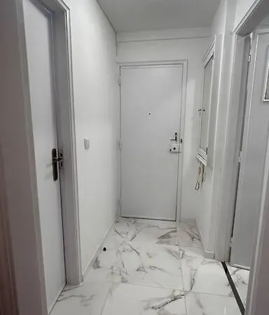 Apartamento Bem Localizado