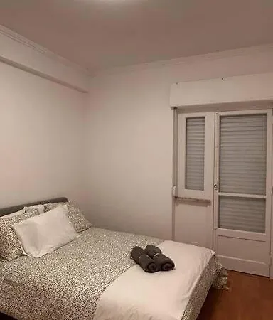 Apartamento Bem Localizado Apartment *